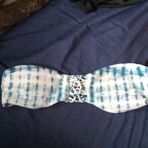 Strapless bikini top